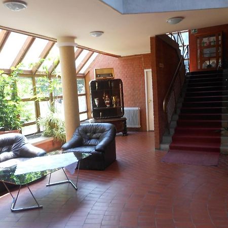 Budai Sport Hotel Boedapest Buitenkant foto